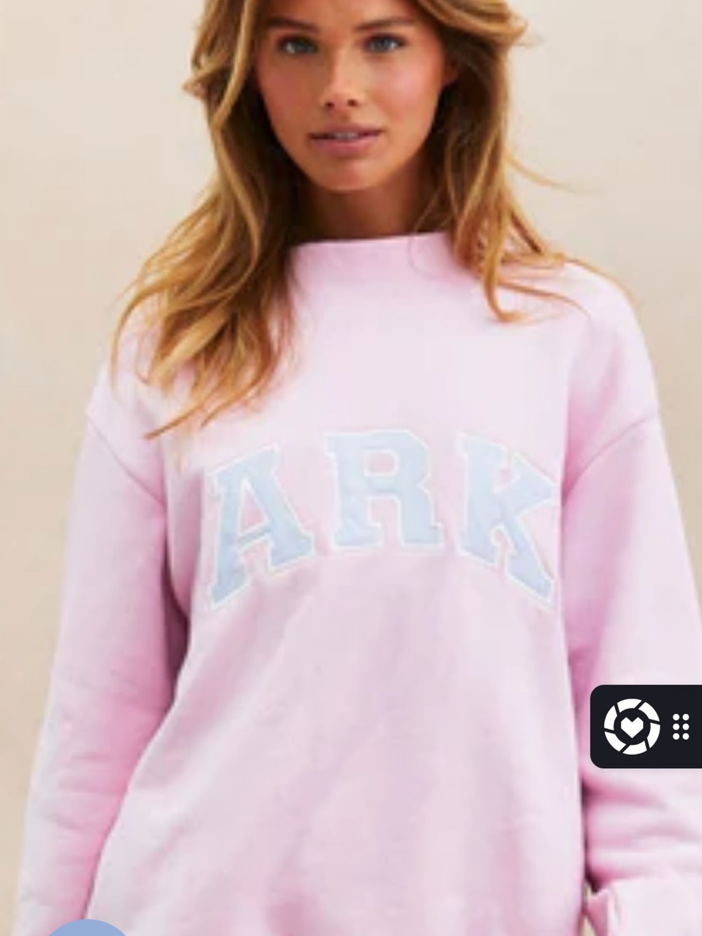 Parke Heritage Mockneck - Cupcake (L/XL)
Brand New - Picture 2 of 3